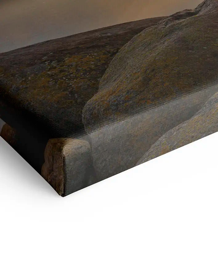 Hafenmole im Sonnenaufgang