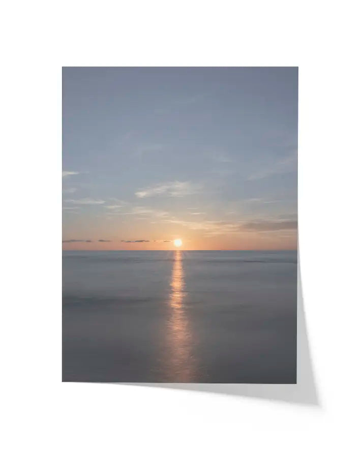 Sonnenstern über dem Meer