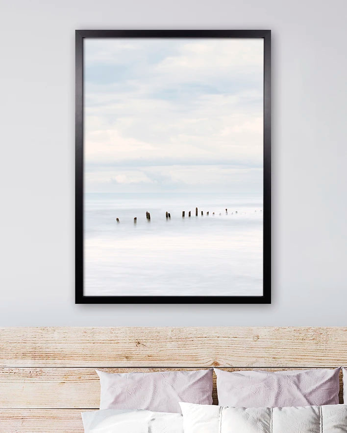 Wellenbrecher im Meer